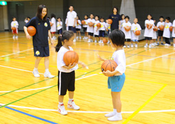 写真：ドリブルじゃんけん