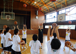 写真：しっかり回転をかけましょう