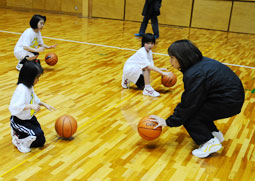 写真：須田講師と一緒に