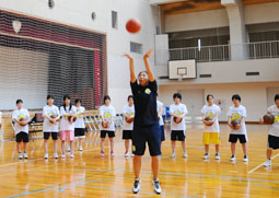 写真：シュートの見本