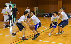 2on2のパス練習