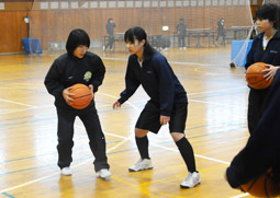 山口コーチの説明中