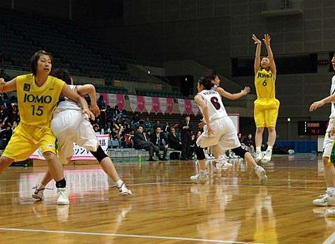 070127_3_tsuki.jpg
