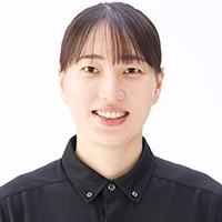 鄭 愛華